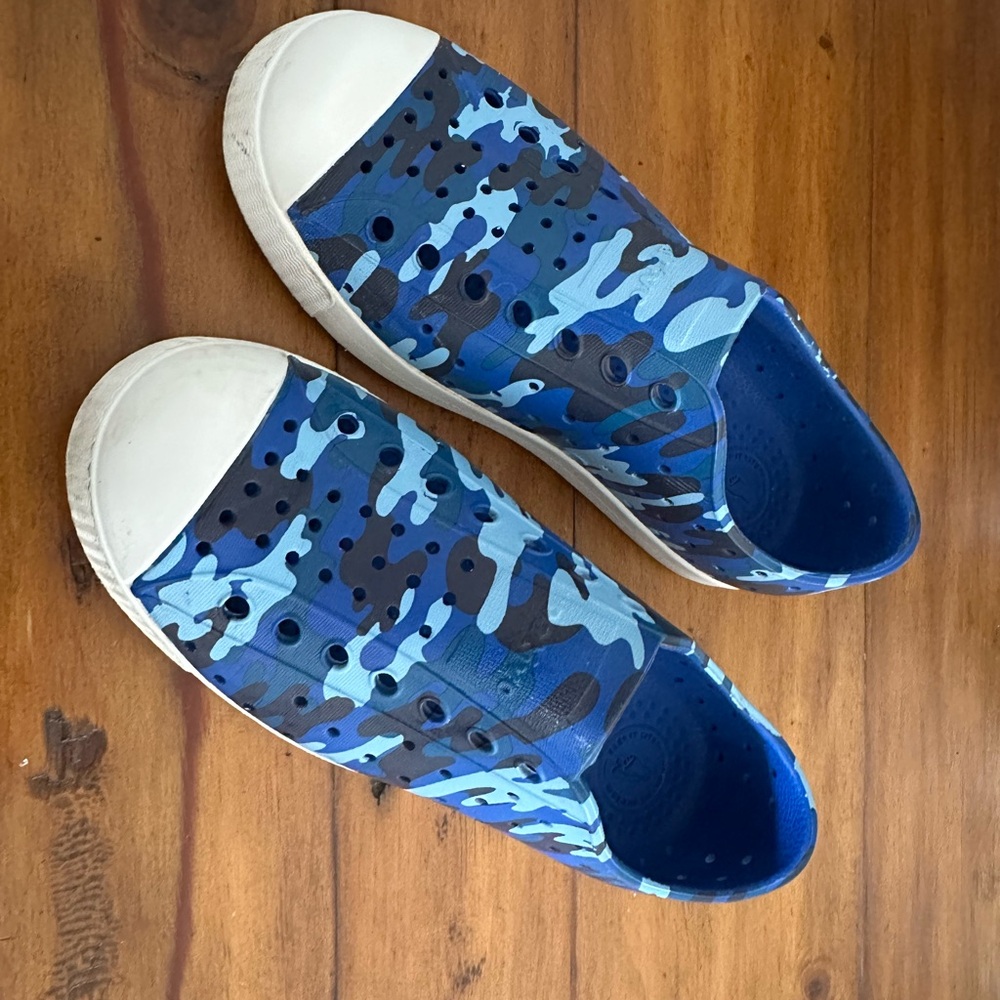Native Shoes Kids Blue and White Camo Sneakers